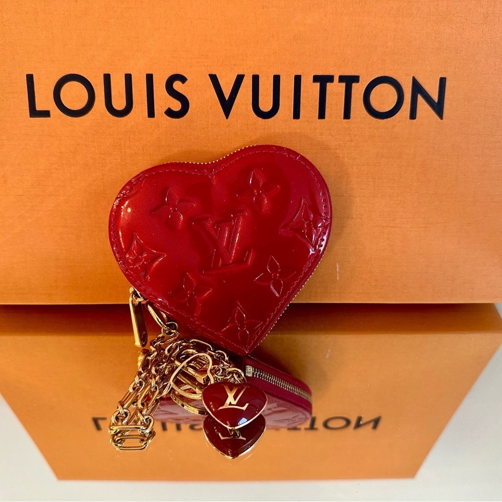 Louis Vuitton Porte Monnaie Coeur Heart Coin Purse Monogram Vernis